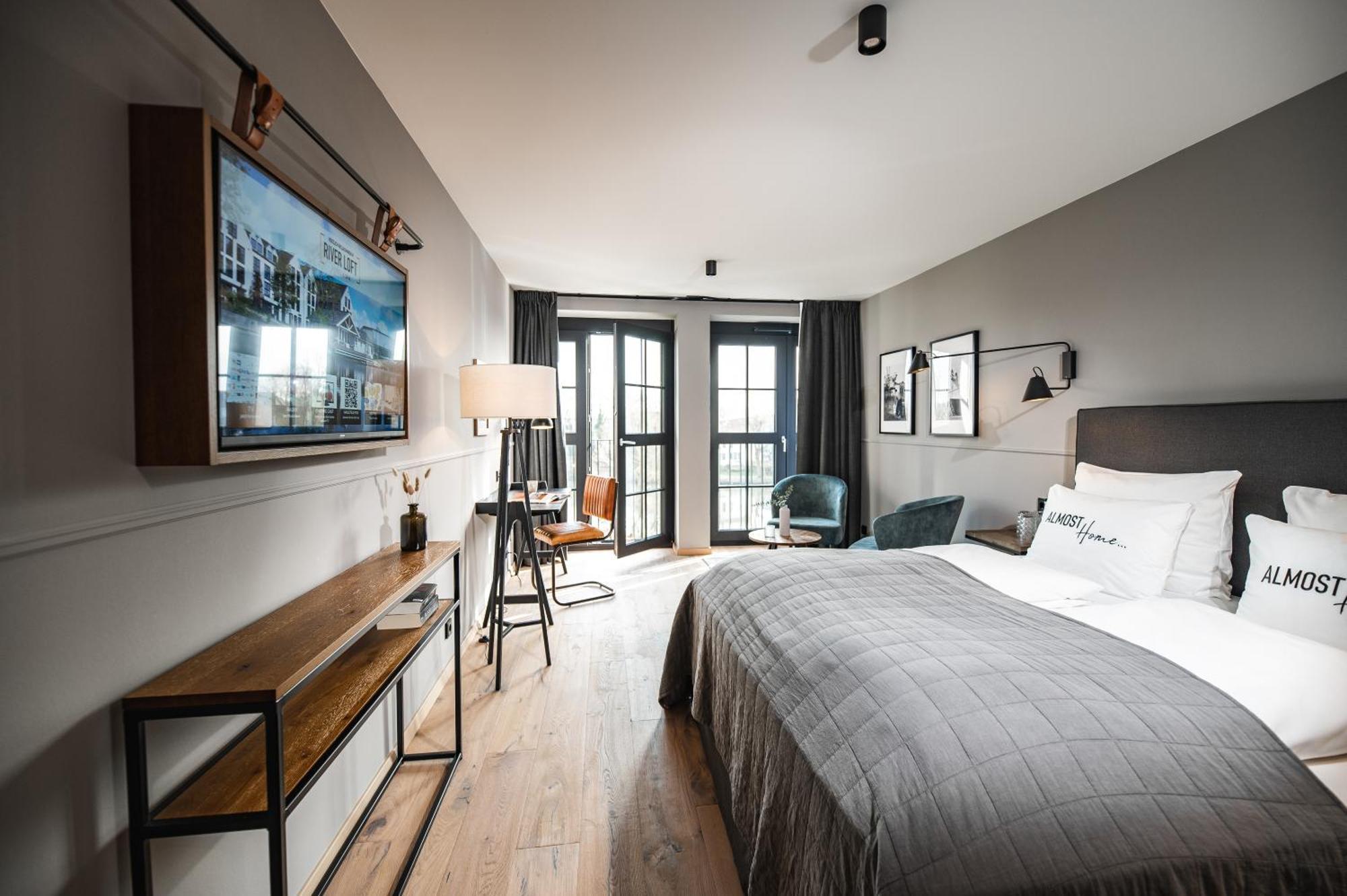 River Loft Hotel & Spa Brunsbuttel Ngoại thất bức ảnh